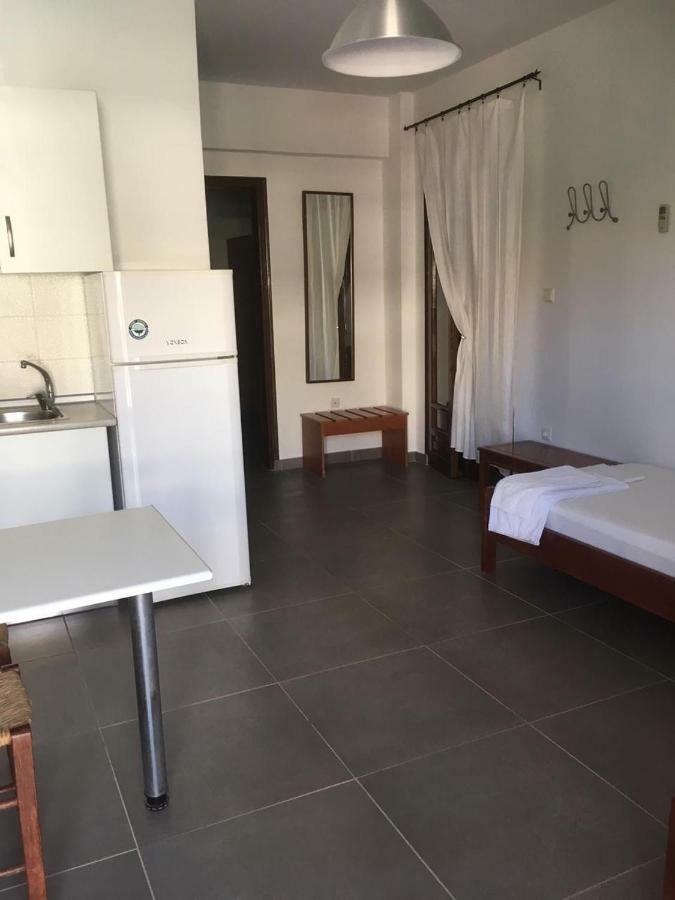 Marco'S Appartments Nea Poteidaia Zewnętrze zdjęcie